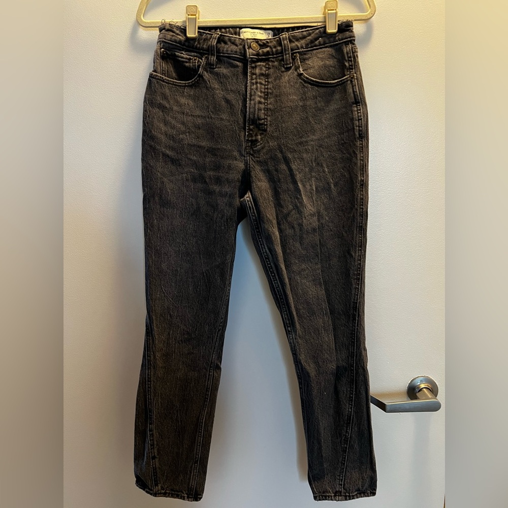 Abercrombie & Fitch the skinny curve love high rise jeans